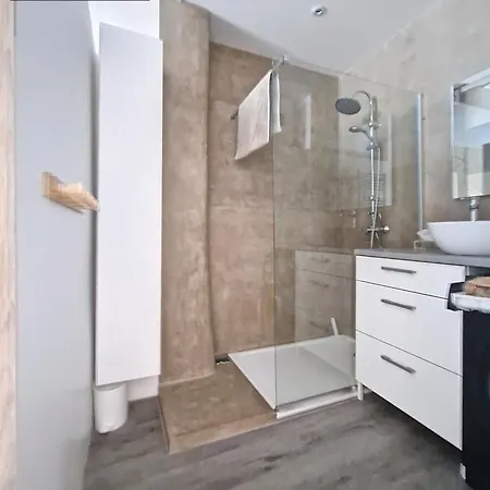 Urban Cocon T1- Extra Centre *